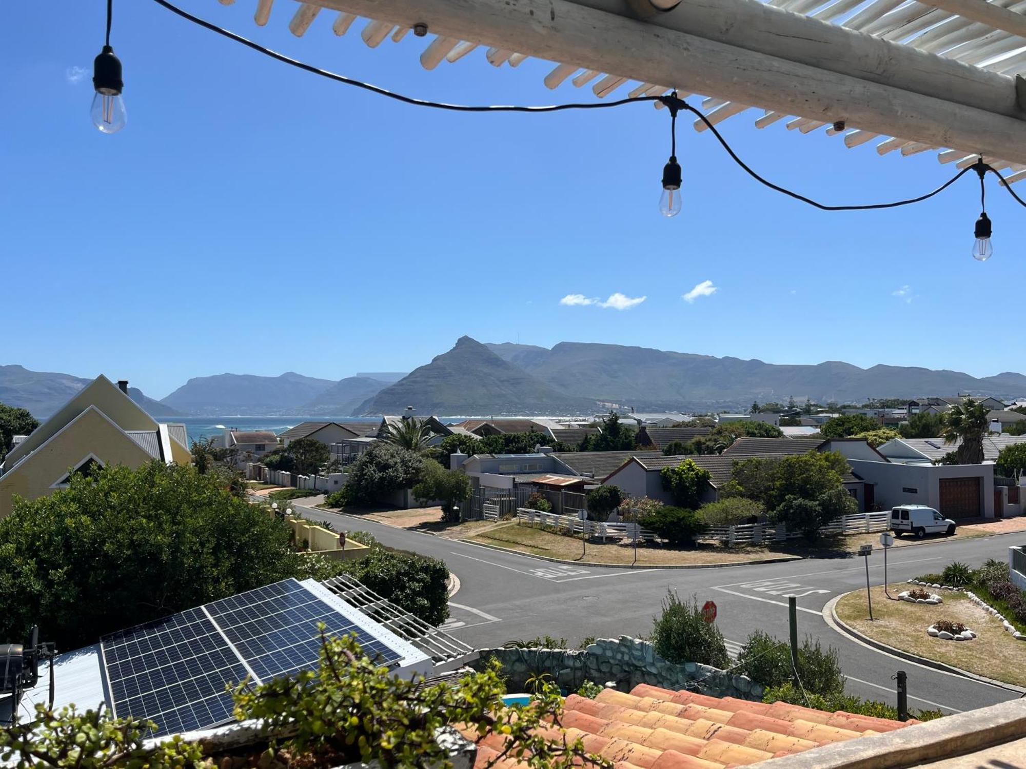 Storyhouse In Kommetjie Buitenkant foto